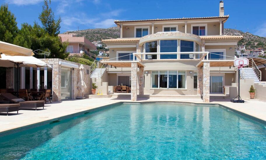 Βίλα στην Ανάβυσσο